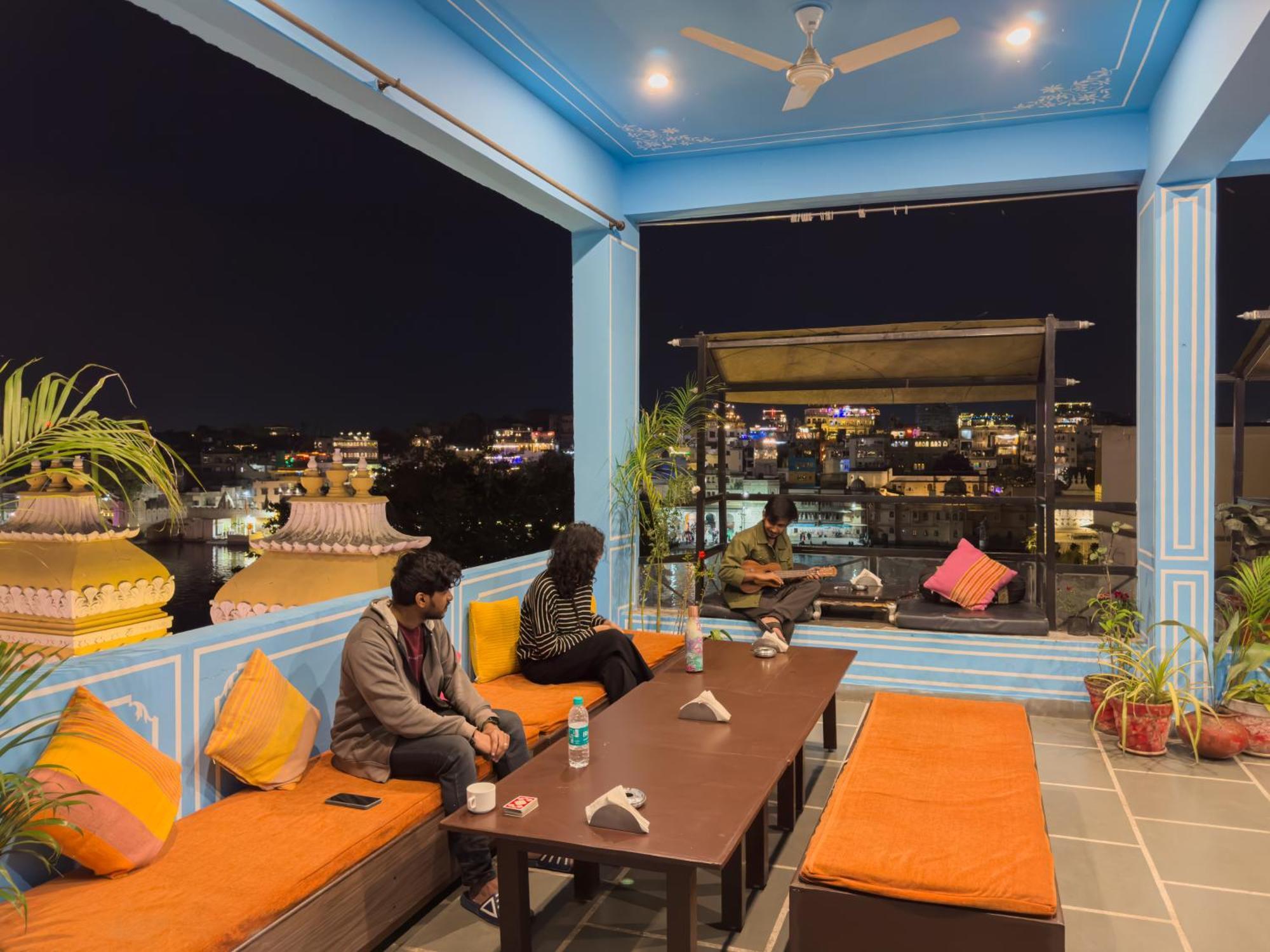Madpackers Udaipur Hostel Εξωτερικό φωτογραφία